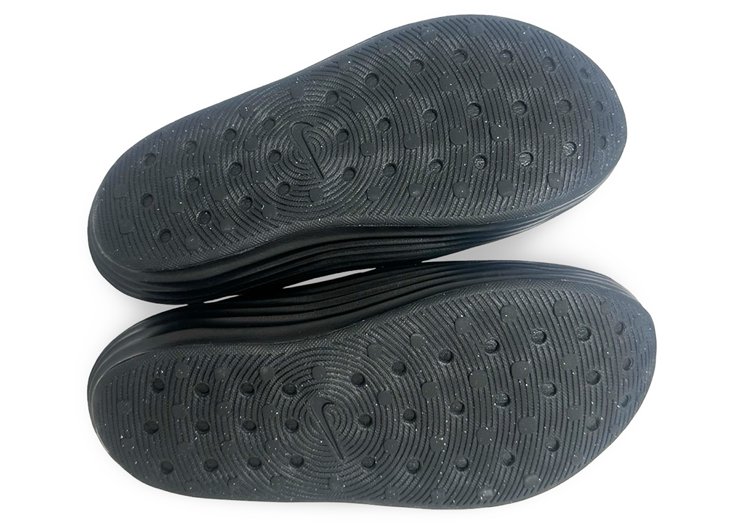 Nike ReactX Rejuven8 Triple Black
