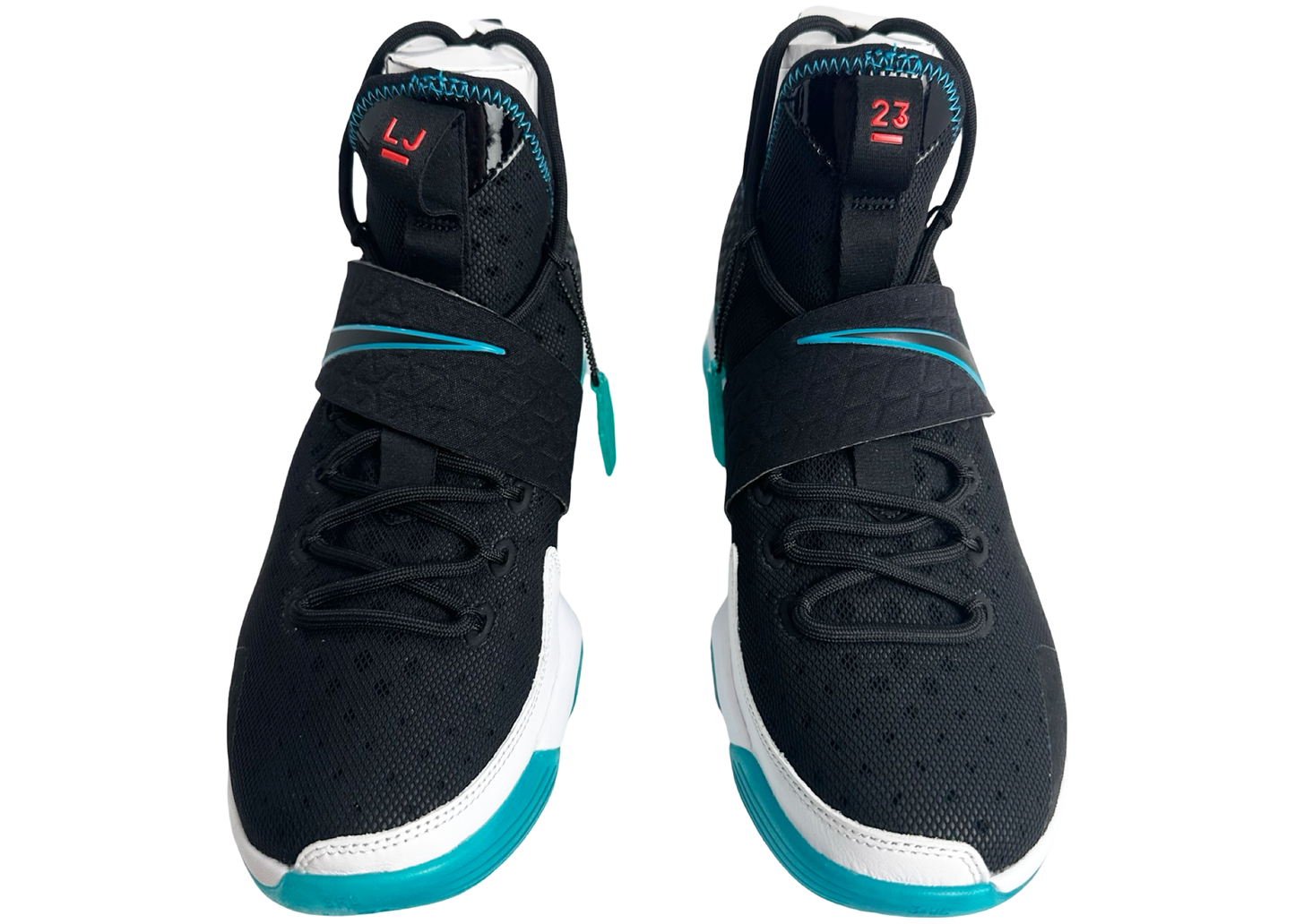 Nike LeBron 14 Red Carpet