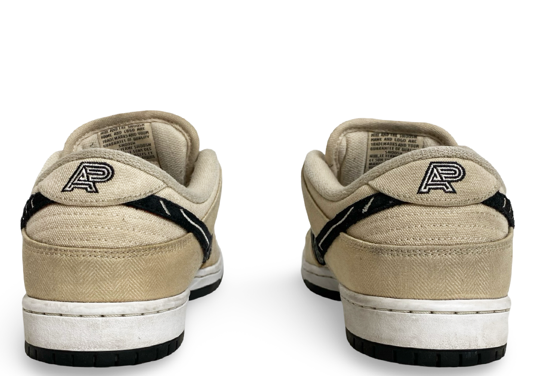 Nike SB Dunk Low Albino & Preto