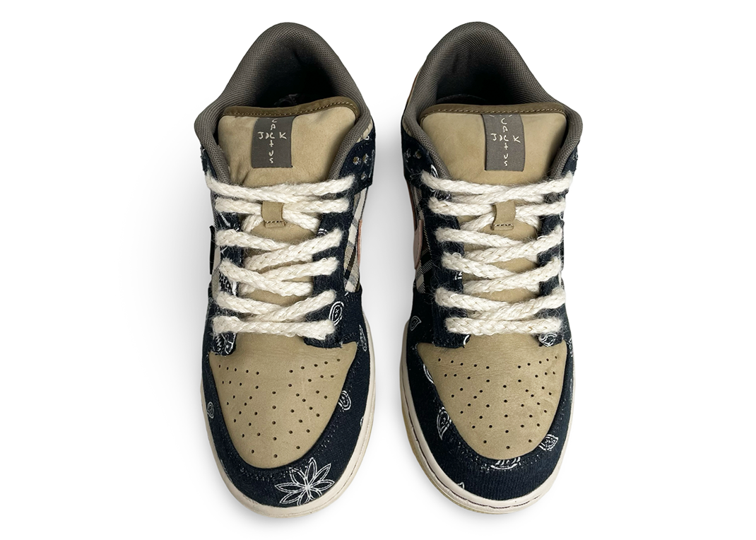 Nike SB Dunk Low Travis Scott (Special Box)