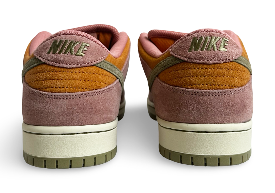 Nike SB Dunk Low Red Stardust (2024)