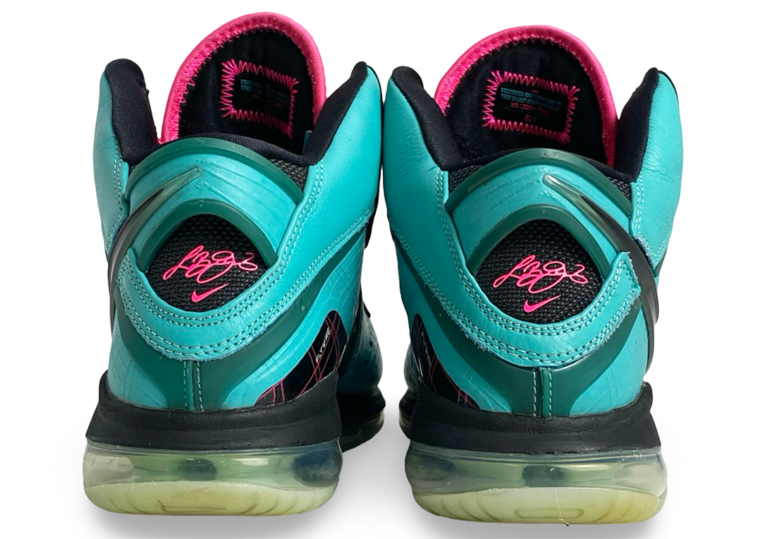 Nike LeBron 8 South Beach (2021)