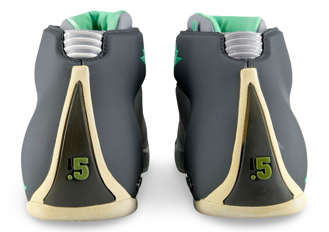 Jordan Melo 1.5 Grey