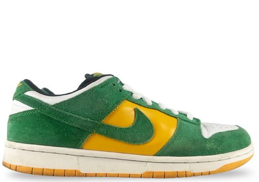 Nike SB Dunk Low Bucks