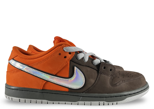 Nike SB Dunk Low Pro
Muni Fast Pass