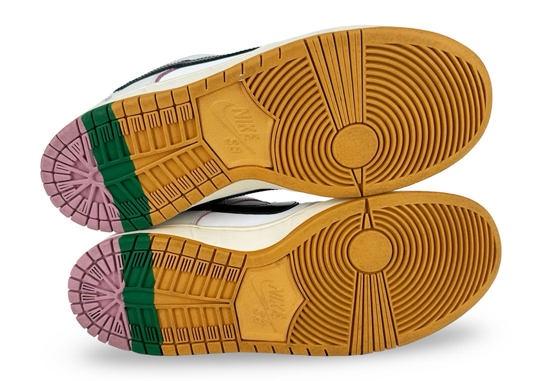 Nike SB Dunk Low CSEF