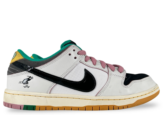 Nike SB Dunk Low CSEF