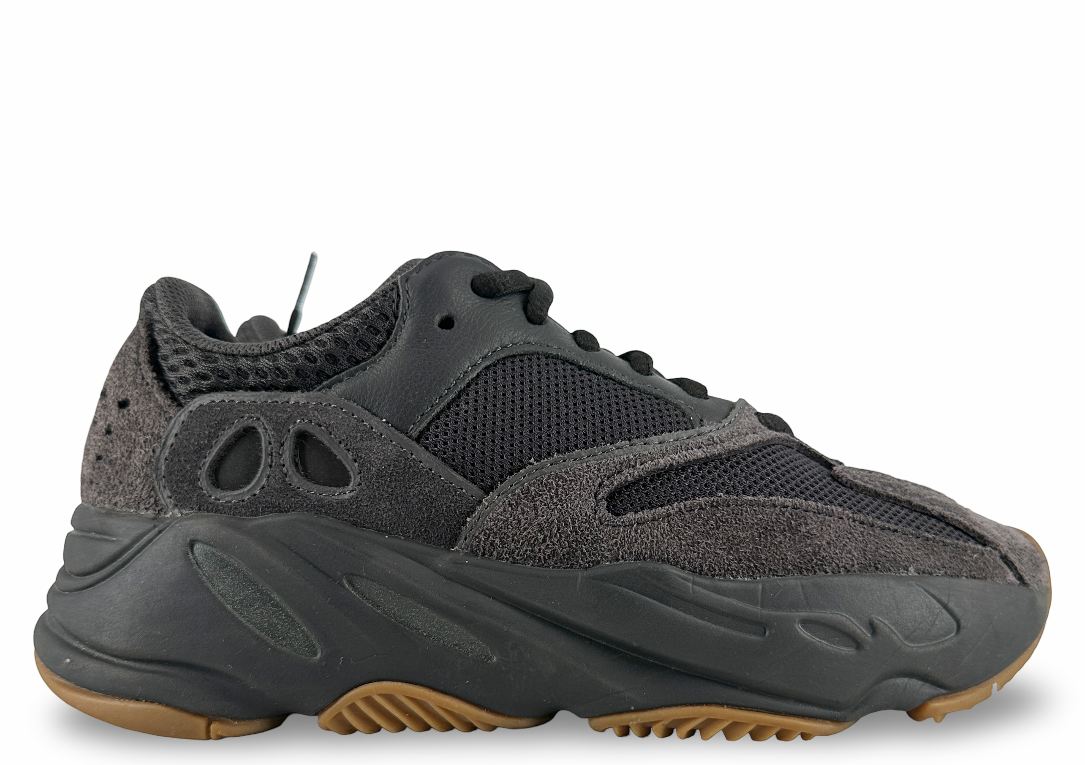 adidas Yeezy Boost 700 Utility Black