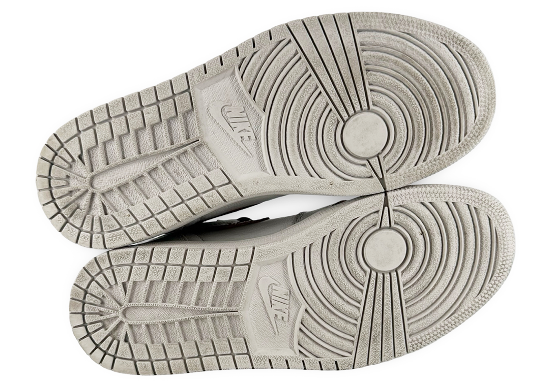 Jordan 1 Retro High OG Defiant SB NYC to Paris