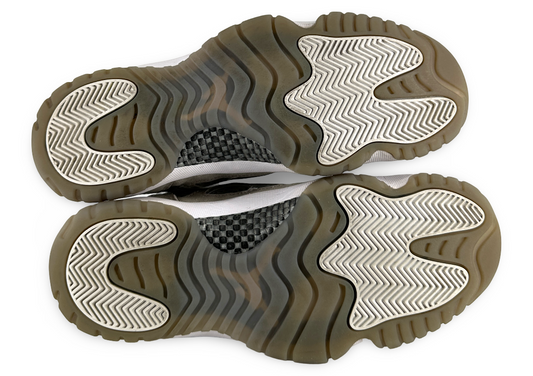 Jordan 11 Retro Low IE Light Orewood Brown