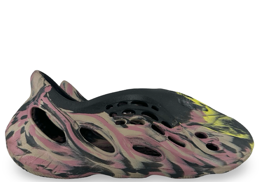 adidas Yeezy Foam RNR MX Carbon