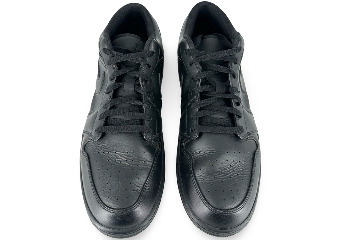 Jordan 1 Low Triple Black (2022)