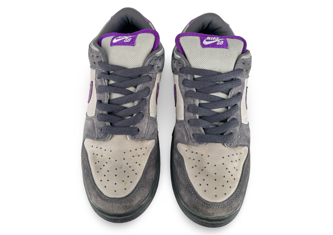 Nike SB Dunk Low Purple Pigeon (2006)