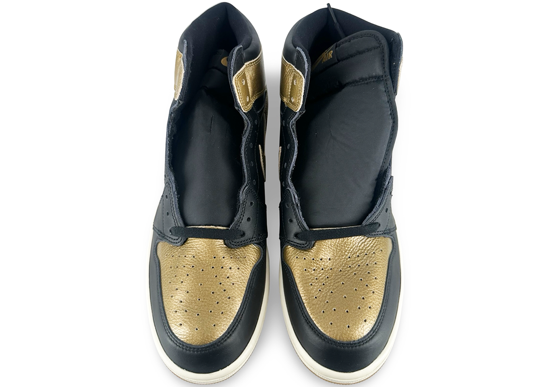 Jordan 1 Retro High OG Black Metallic Gold