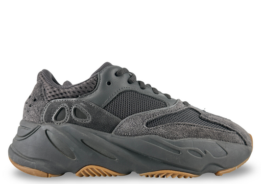 adidas Yeezy Boost 700 Utility Black