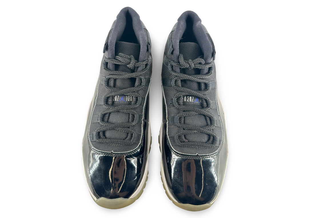 Jordan 11 Retro Space Jam (2016)