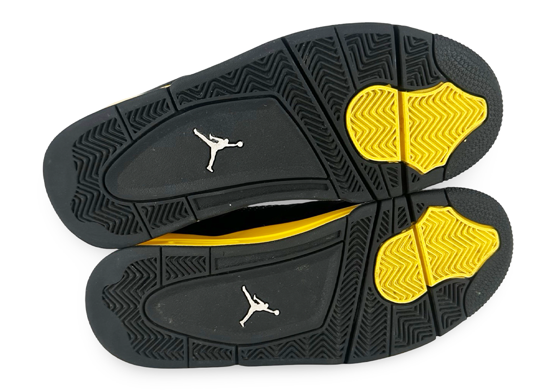 Jordan 4 Retro Thunder (2023)