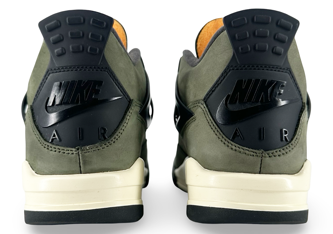 Jordan 4 Retro OG SP Undefeated (2025)