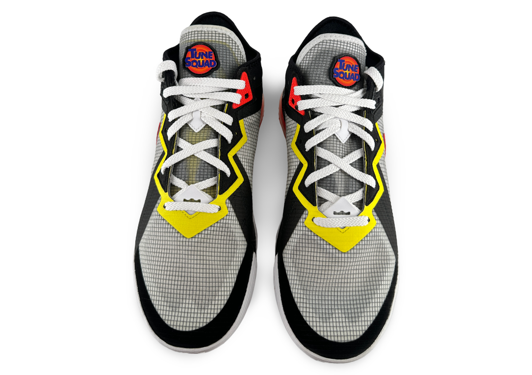 Nike LeBron 18 Low Sylvester vs Tweety Space Jam