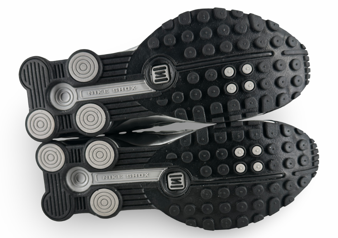 Nike Shox R4 Metallic Silver Black