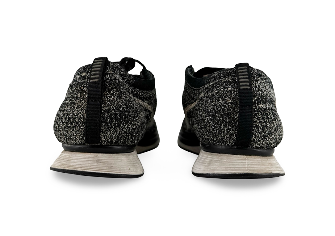 Nike Flyknit Racer Oreo 2