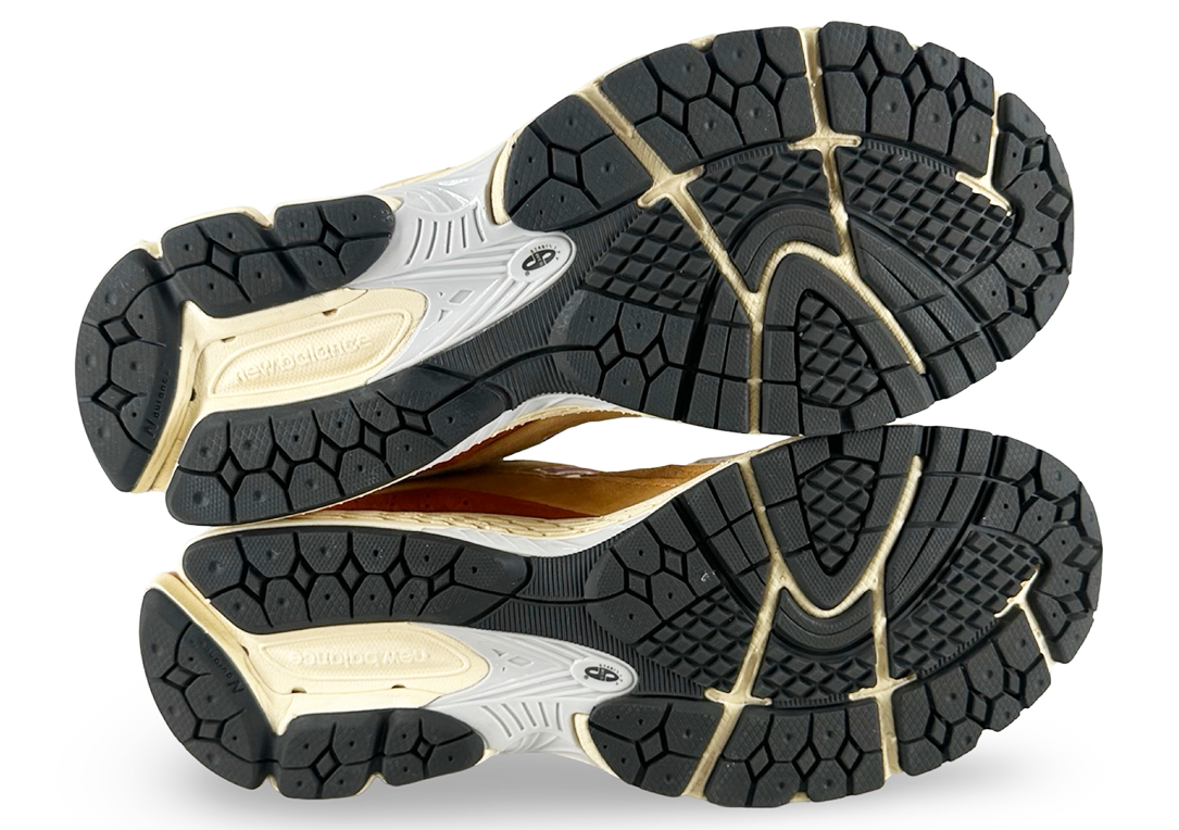 New Balance 2002R Dried Apricot