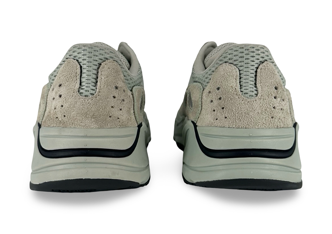 adidas Yeezy Boost 700 Salt