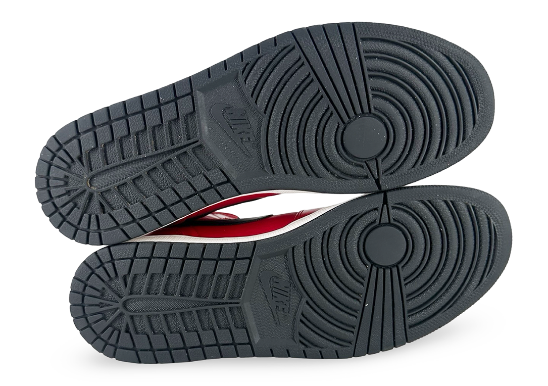 Jordan 1 Mid Gym Red Black Patent