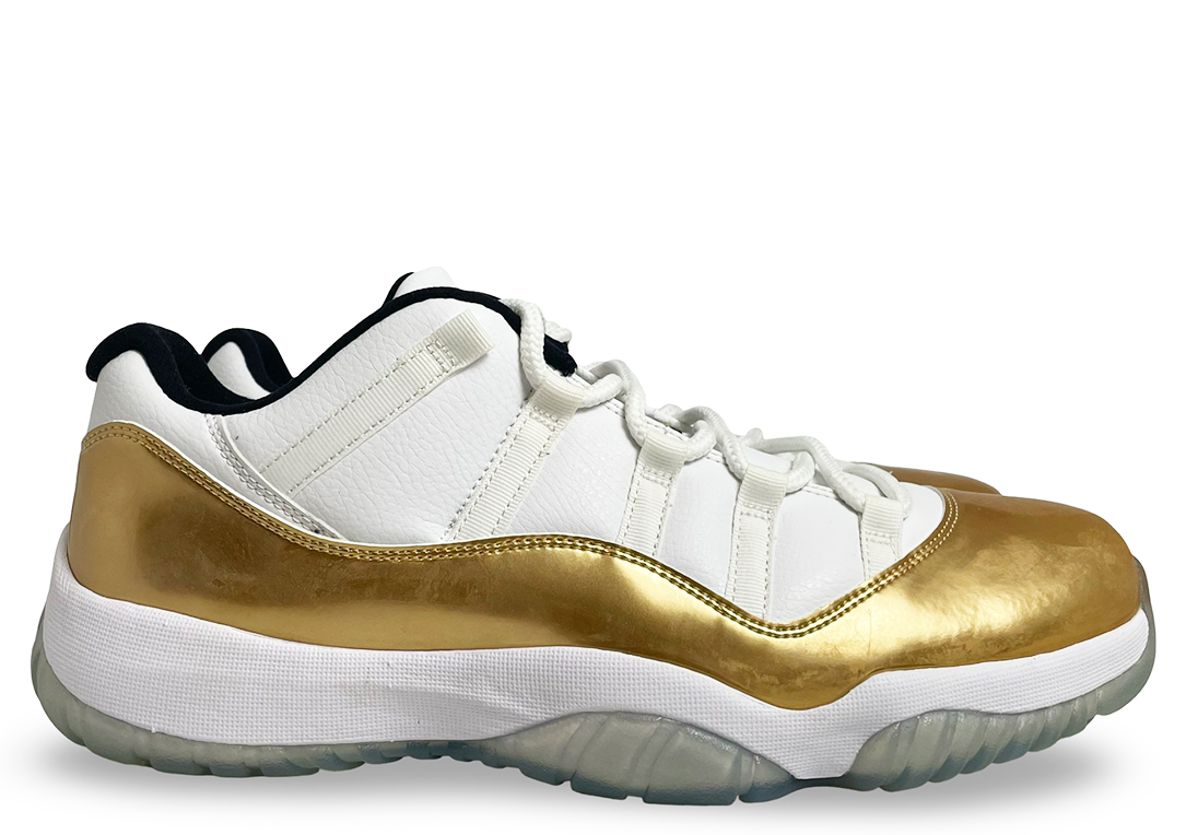 Jordan 11 Retro Low Closing Ceremony (2016)