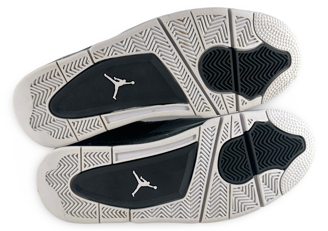 Jordan 4 Retro Fear (2024)