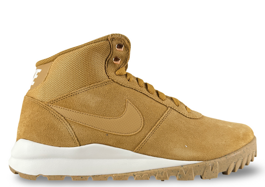Nike Hoodland Suede Haystack