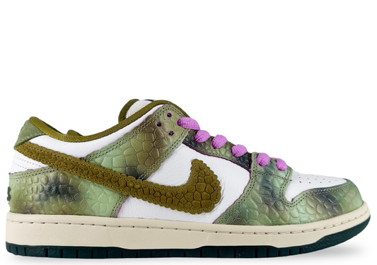 Nike SB Dunk Low Alexis Sablone Chameleon