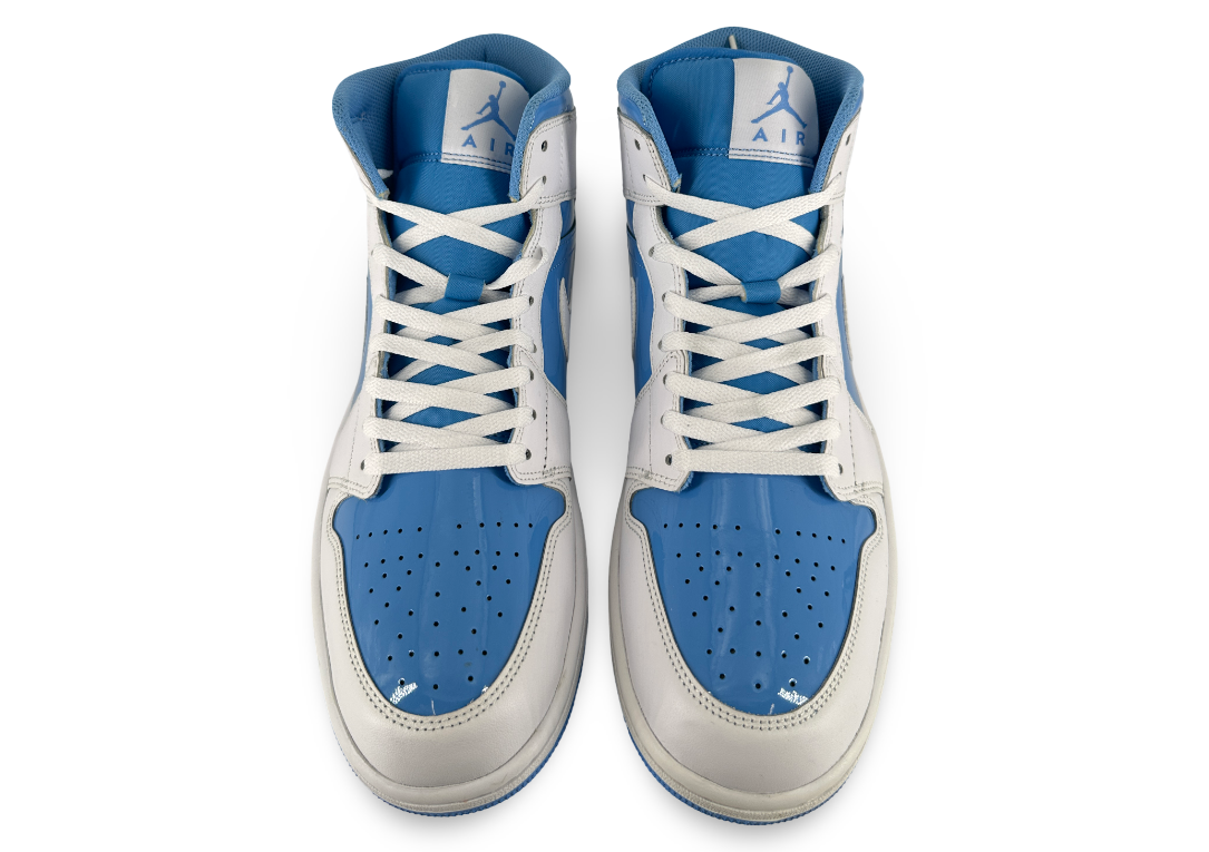 Jordan 1 Mid Legend Blue