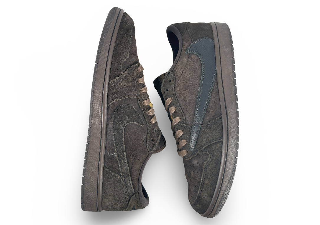 Jordan 1 Retro Low OG SP Travis Scott Velvet Brown