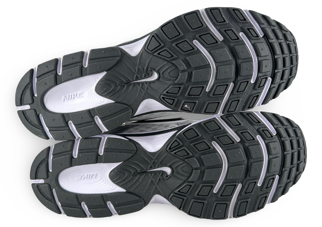 Nike V5 RNR White Vast Grey College Grey Black