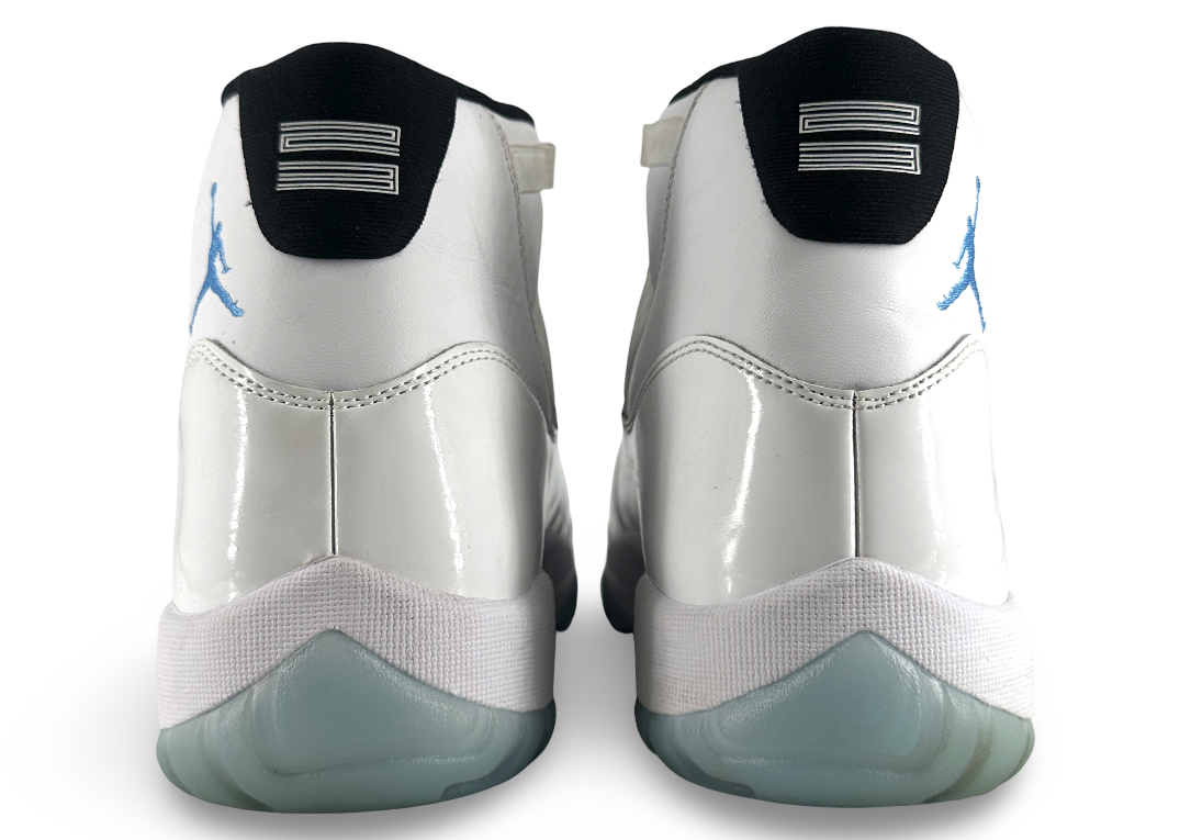 Jordan 11 Retro Legend Blue (2024)