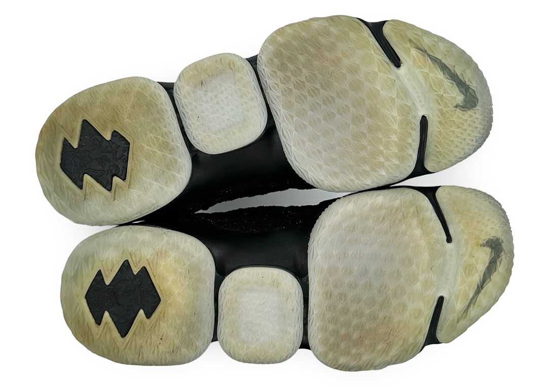 Nike LeBron 15 Black Gold