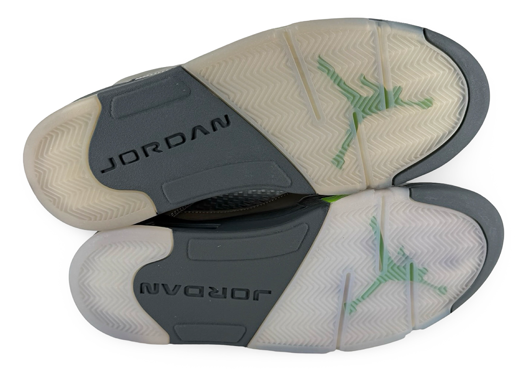 Jordan 5 Retro Green Bean (2022)