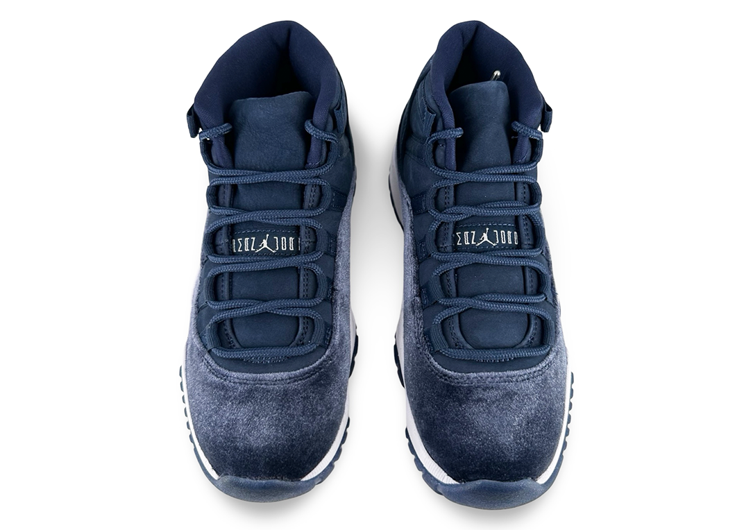 Jordan 11 Retro Midnight Navy (Womens)