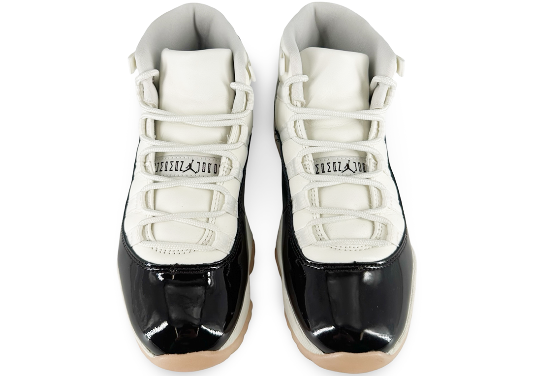 Jordan 11 Retro Neapolitan (Women's)