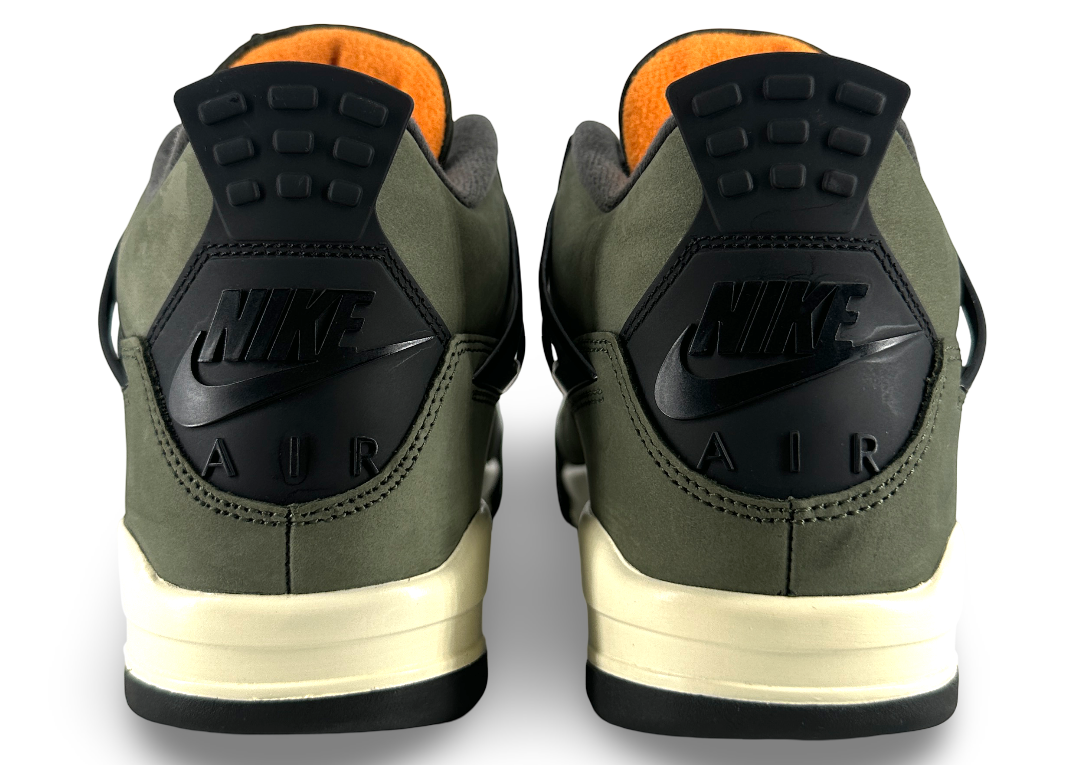 Jordan 4 Retro OG SP Undefeated (2025)