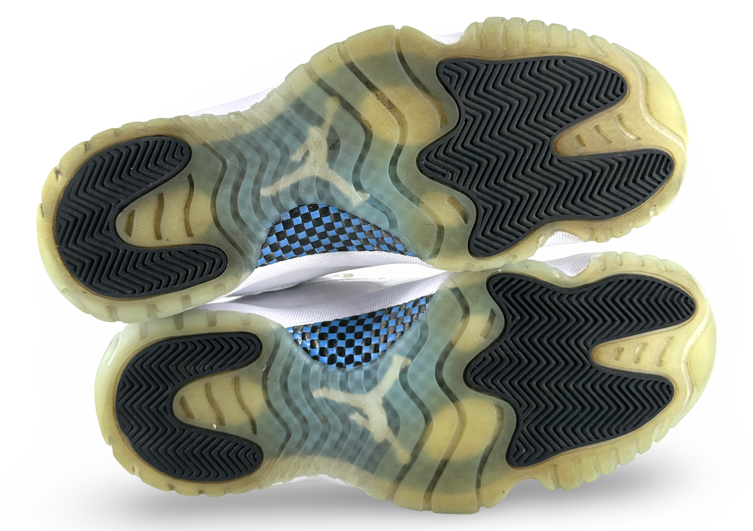 Jordan 11 Retro Low Legend Blue