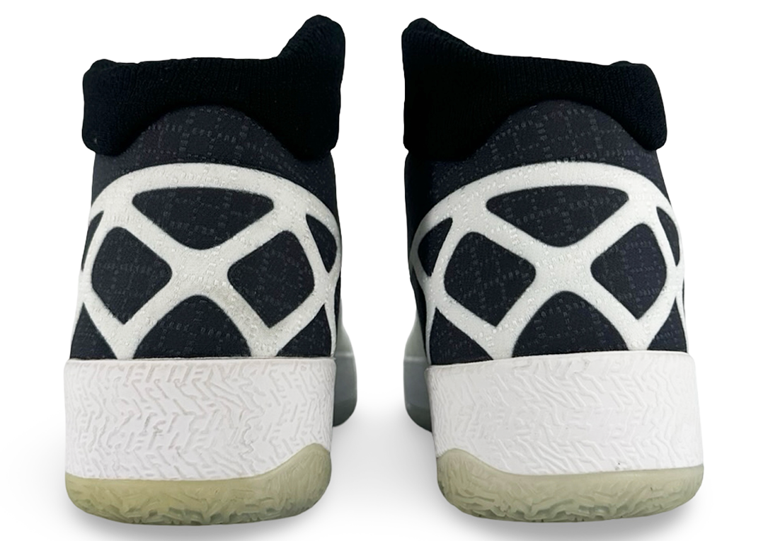 Jordan XXX White Black