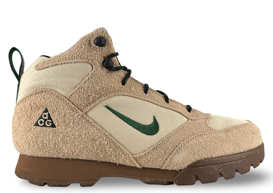 Nike ACG Mountain Fly Gore-Tex Khaki