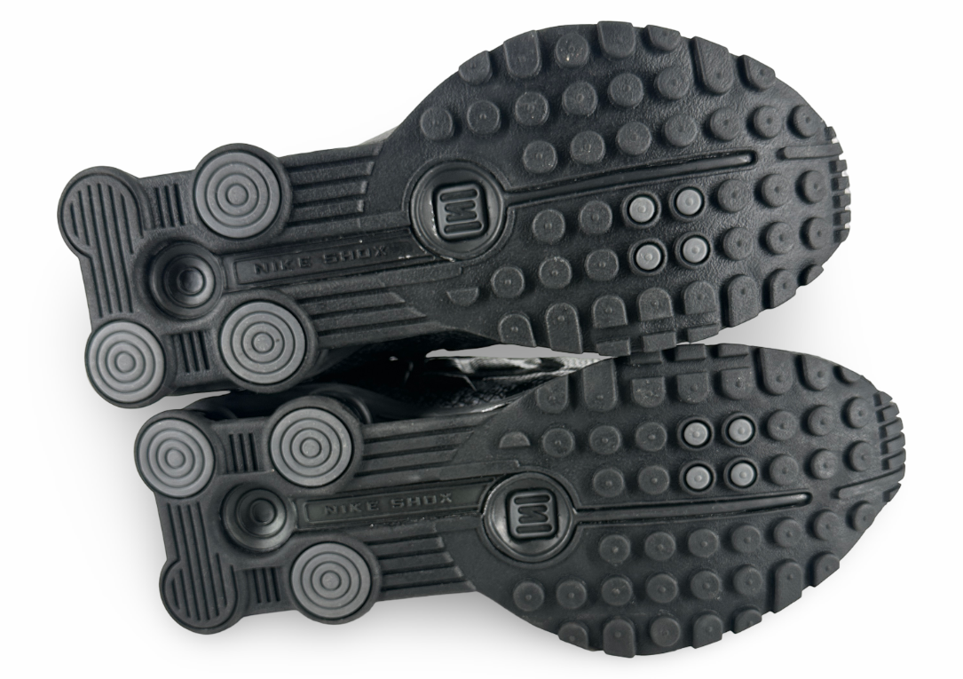 Nike Shox R4 Black Snakeskin (Women's)