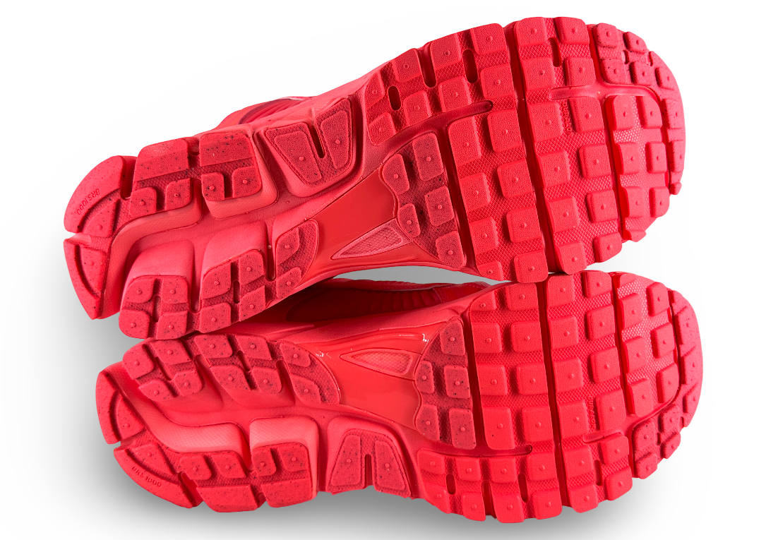 Nike Zoom Vomero 5 Hot Punch