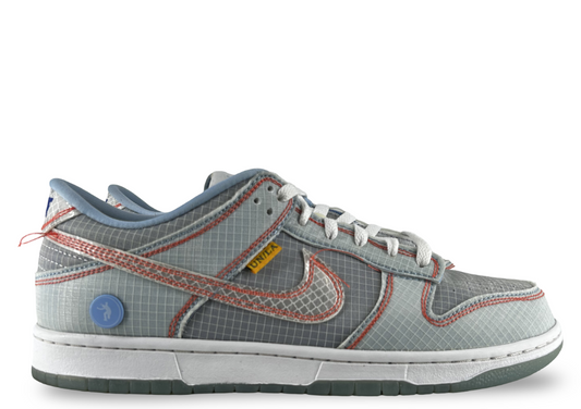 Nike Dunk Low
Union Passport Pack Argon