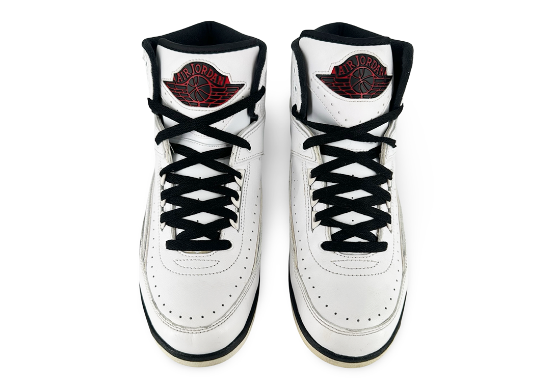 Jordan 2 Retro Alumni