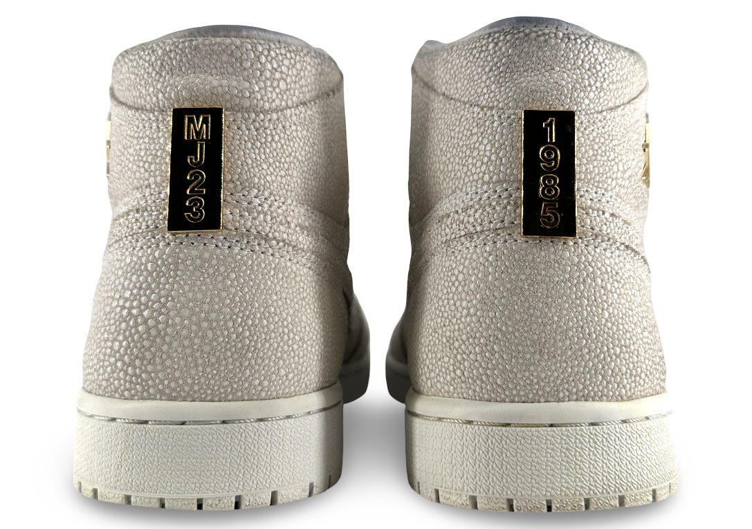 Jordan 1 Retro Pinnacle White