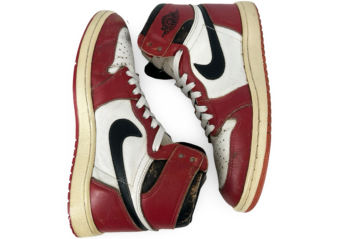 Jordan 1 OG Chicago (1985)